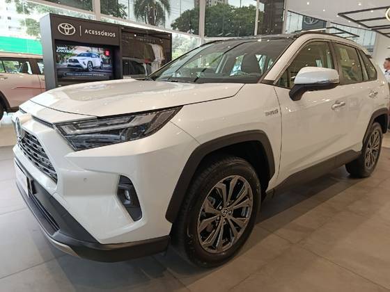 TOYOTA RAV4 2.5 VVT-IE HYBRID SX CONNECT AWD CVT TOYOTA RAV4 2.5 VVT-IE HYBRID SX CONNECT AWD CVT